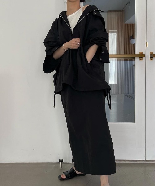 WILLFULLY（ウィルフリー）の「bi color stitch flap pocket pencil nylon SK（スカート・レディース・アイボリー/ブラック・FREE）」の10枚目の写真