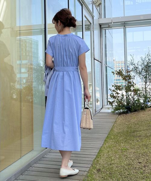 couture brooch（クチュールブローチ）の「◆【大人っぽさと可愛らしさを両得】先染めシャツワンピース（ワンピース・レディース・ブラック系1/ダークグリーン系1/ベージュ系その他4/サックスブルー系2・36/38/40/42）」の9枚目の写真