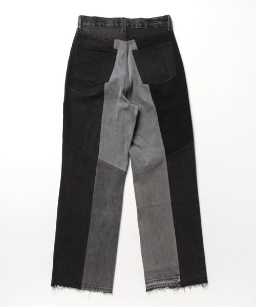 alcali（アルカリ）の「リメイク太ストレートデニムパンツ（デニムパンツ・レディース・ブラック・S/M）」の2枚目の写真