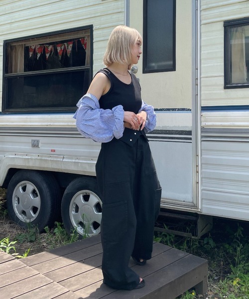 CIAOPANIC(チャオパニック)の「マルチウェイホルターネッククロップドタンクトップ(タンクトップ・レディース・ネイビー/ブラック/ホワイト/ブラウン/ピンク・FREE)」の20枚目の写真