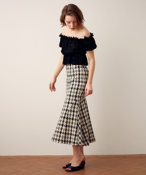 ME COUTURE（ミークチュール）の「2wayストレッチレーストップス