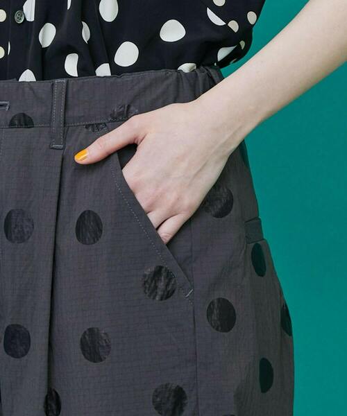 FRAPBOIS(フラボア)の「オーバルパンツ(その他パンツ・レディース・サックスブルー/ネイビー/グレー系その他/グリーン・0/1/2)」の18枚目の写真