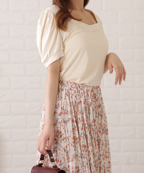 Lace Ladies(レースレディース)の「スクエアネックパワーショルダートップス(シャツ/ブラウス・レディース・ブラック/グレー/ホワイト/ベージュ/ブルー・XL/M)」の4枚目の写真