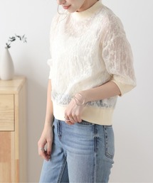 シアー刺繍トップス