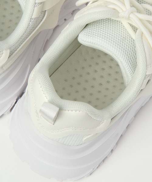 ALAND（エーランド）の「ダッドシューズ 2961837（スニーカー・レディース・ホワイト・MEDIUM/LARGE）」の4枚目の写真