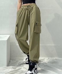 ミリタリーカーゴパンツ