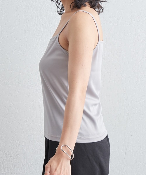 COLONY 2139（コロニートゥーワンスリーナイン）の「SETアイテム / 半袖シアートップス＆キャミソールセット（シャツ/ブラウス・レディース・ブラック/グレー/ベージュ・FREE）」の15枚目の写真