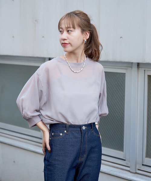 COLONY 2139（コロニートゥーワンスリーナイン）の「SETアイテム / 半袖シアートップス＆キャミソールセット（シャツ/ブラウス・レディース・ブラック/グレー/ベージュ・FREE）」の4枚目の写真