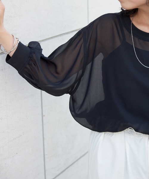 COLONY 2139（コロニートゥーワンスリーナイン）の「SETアイテム / 半袖シアートップス＆キャミソールセット（シャツ/ブラウス・レディース・ブラック/グレー/ベージュ・FREE）」の5枚目の写真