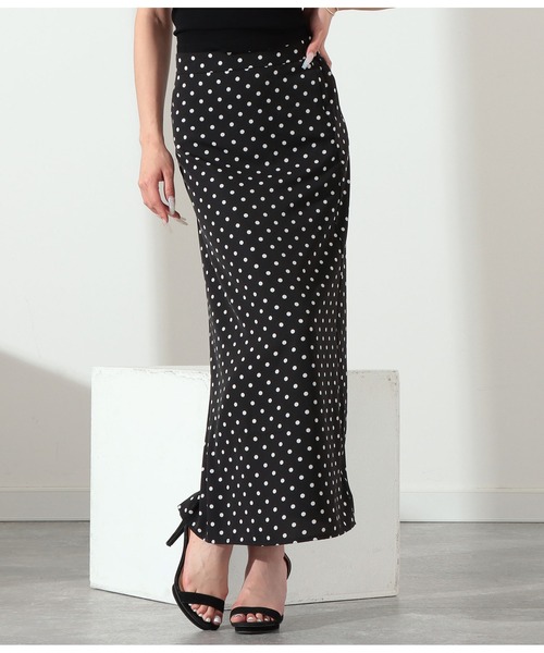 LATINA（ラティーナ）の「ドット柄ロングスカート（スカート・レディース・ブラック/ホワイト・L/M）」の9枚目の写真