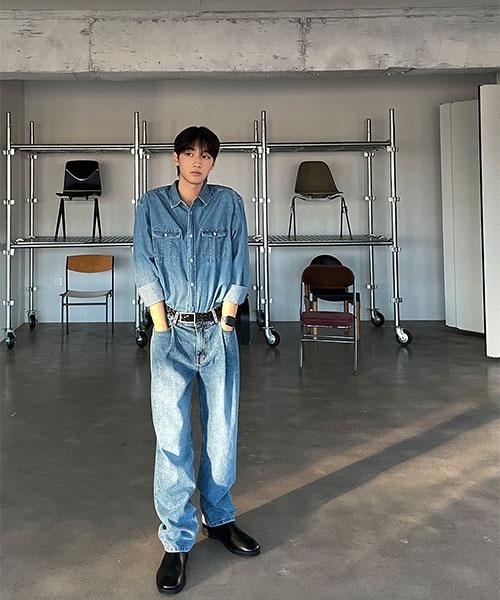 ASCLO(エジュクロ)の「【THE KLOBAL STAGE 韓国アイドル着用】ASCLO Digan Classic Denim Shirt(シャツ/ブラウス・メンズ・ダークブルー・MEDIUM/LARGE)」の11枚目の写真