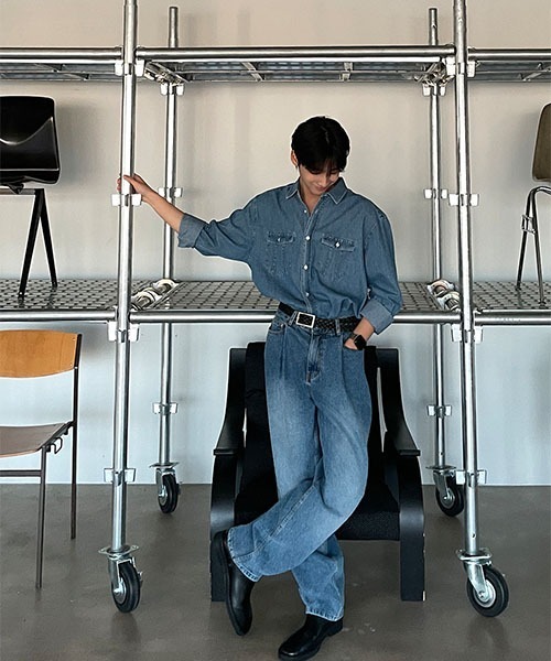 ASCLO(エジュクロ)の「【THE KLOBAL STAGE 韓国アイドル着用】ASCLO Digan Classic Denim Shirt(シャツ/ブラウス・メンズ・ダークブルー・MEDIUM/LARGE)」の13枚目の写真