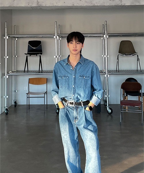 ASCLO(エジュクロ)の「【THE KLOBAL STAGE 韓国アイドル着用】ASCLO Digan Classic Denim Shirt(シャツ/ブラウス・メンズ・ダークブルー・MEDIUM/LARGE)」の19枚目の写真