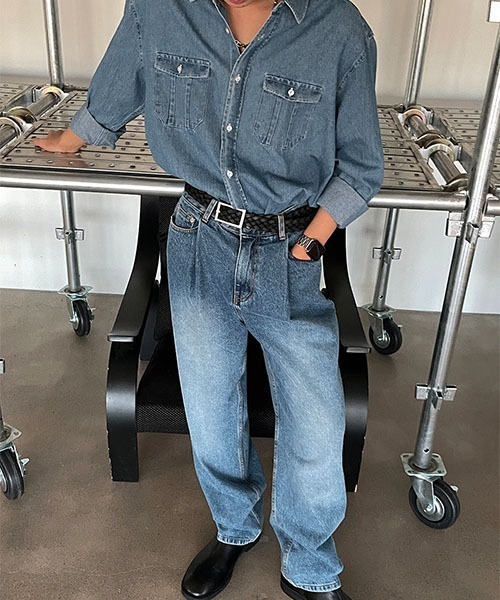 ASCLO(エジュクロ)の「【THE KLOBAL STAGE 韓国アイドル着用】ASCLO Digan Classic Denim Shirt(シャツ/ブラウス・メンズ・ダークブルー・MEDIUM/LARGE)」の16枚目の写真