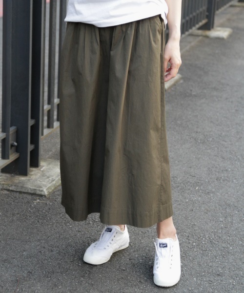 coen(コーエン)の「【Market】タックガウチョパンツ2(その他パンツ・レディース・オリーブ/ネイビー・LARGE/MEDIUM)」の2枚目の写真
