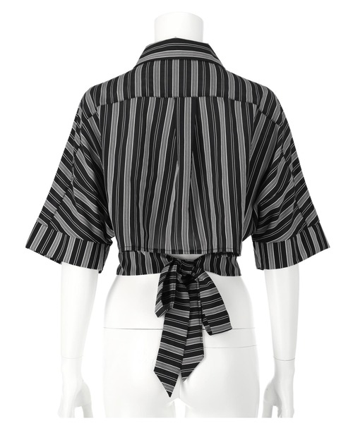 ANAP（アナップ）の「バックリボンクロップドストライプトップスブラウス（シャツ/ブラウス・レディース・ホワイト/ブラック・FREE）」の12枚目の写真
