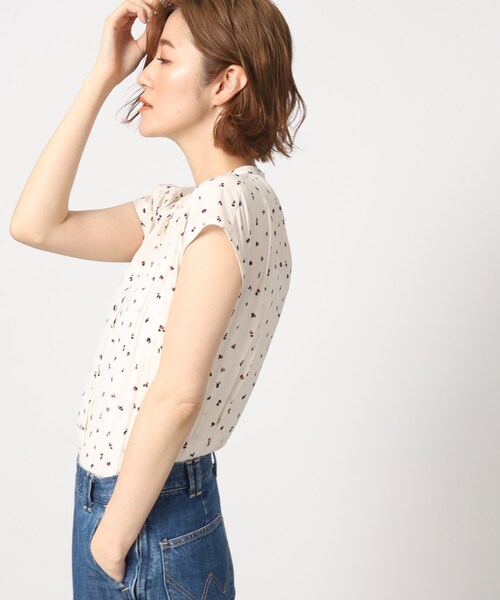 grove(グローブ)の「◆ヴィンテージサテンフレンチスリーブブラウス(シャツ/ブラウス・レディース・アイボリー/チャコール/アイボリー系/アイボリー系4/サックスブルー系・02/03/01/04/05)」の13枚目の写真