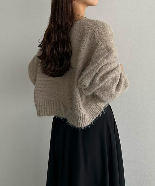 callautia(カラウティア)の「ショートシャギーニットカーディガン(カーディガン/ボレロ・レディース・グレイッシュベージュ/アイボリー/ブラック/ブルー/ライトブラウン・FREE/LARGE/MEDIUM)」の8枚目の写真