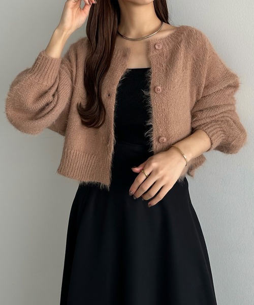 callautia(カラウティア)の「ショートシャギーニットカーディガン(カーディガン/ボレロ・レディース・グレイッシュベージュ/アイボリー/ブラック/ブルー/ライトブラウン・FREE/LARGE/MEDIUM)」の19枚目の写真