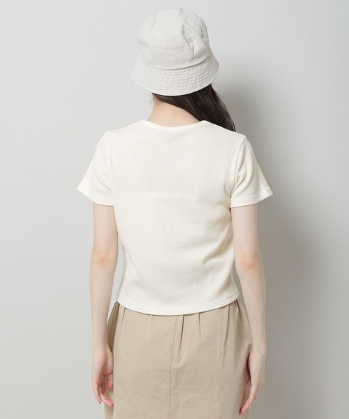 3.3 Field Trip (3.3フィールドトリップ)の「3.3 Field Trip/ロゴT 2970130(Tシャツ/カットソー・レディース・アイボリー/セージグリーン・FREE)」の20枚目の写真