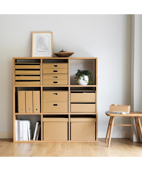 無印良品（ムジルシリョウヒン）の「ワンタッチで組み立てられるダンボールスタンドファイルボックス・５枚組　Ａ４用（収納グッズ・メンズ・ベージュ・A4）」の4枚目の写真