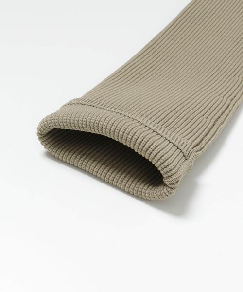 LAATO(ラート)の「BUSTIER ARMWARMERS(ニット/セーター・レディース・ブラウン/ベージュ/ボルドー・FREE)」の15枚目の写真