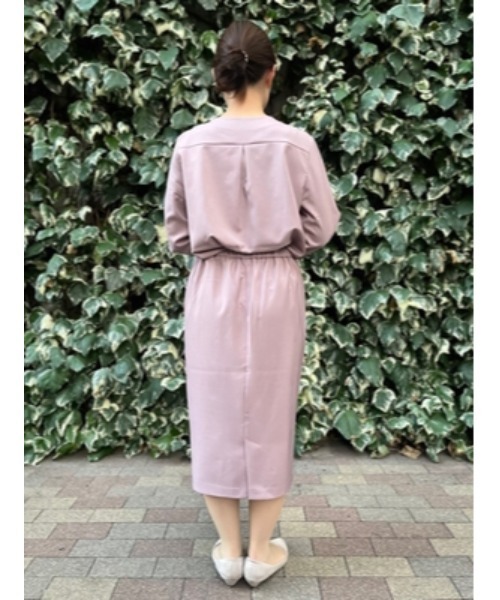 Perfect Suit FActory（パーフェクトスーツファクトリー）の「【お仕事OK】ダブルツイル　前明きブラウス　MIXビジューボタン　ピンク/カーキ（シャツ/ブラウス・レディース・サーモンピンク/カーキ・L/S/M）」の12枚目の写真