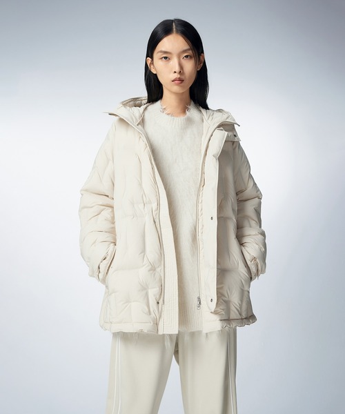 セール】Asymmetrical Curved Quilted Down Jacket / ダウン