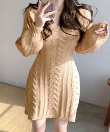 ケーブルニットミニワンピース