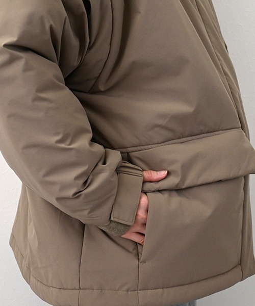 STYLEBLOCK(スタイルブロック)の「ファイバーダウンオーバーサイズミリタリージャケット(ミリタリージャケット・レディース・ホワイト系その他/ブラック/グレイッシュベージュ/オリーブ・M)」の10枚目の写真