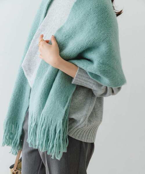 RODE SKO（ロデスコ）の「ラッセル起毛マフラー（マフラー・レディース・オフホワイト/グレー/ミント・ONE）」の14枚目の写真