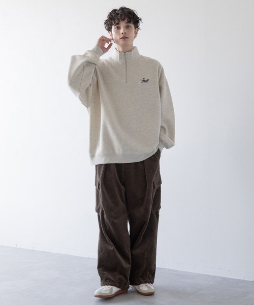 SIGNAL SPORTS(シグナルスポーツ)の「【SIGNAL SPORTS】裏起毛/タギングデザイン/ヘビーウェイトコットン/ハーフジッププルオーバースウェット(スウェット・メンズ・ブラック/ホワイト/イエロー/グリーン・LARGE/MEDIUM)」の5枚目の写真