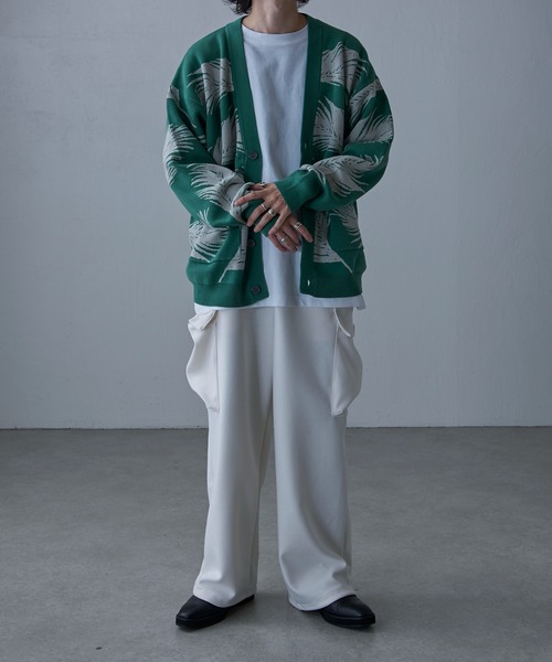 Lui's（ルイス）の「フェザー柄ジャガードニットカーディガン（カーディガン/ボレロ・メンズ・ライトグレー/ブラック/グリーン・M/S）」の18枚目の写真