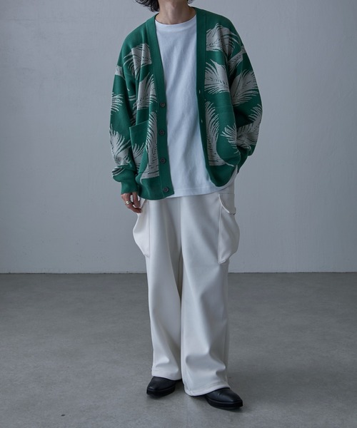 Lui's（ルイス）の「フェザー柄ジャガードニットカーディガン（カーディガン/ボレロ・メンズ・ライトグレー/ブラック/グリーン・M/S）」の19枚目の写真