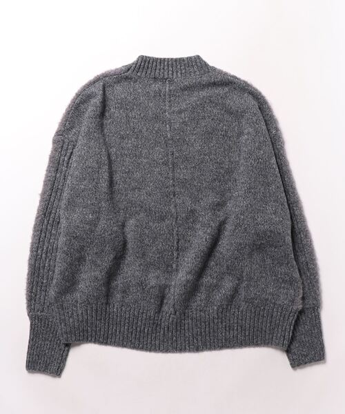 REAL CUBE（リアルキューブ）の「リングヤーンウール混クルーネックニット（ニット/セーター・レディース・アイボリー/ベージュ/ライム/チャコールグレー・M）」の10枚目の写真