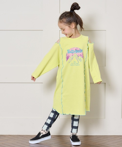 BIG FIELD（ビッグフィールド）の「ナガソデ肩あきワンピース（90～150cm）（ワンピース・キッズ・レモンイエロー/ライトグレー/チャコール・110/120/130/150/100/140/90）」の16枚目の写真