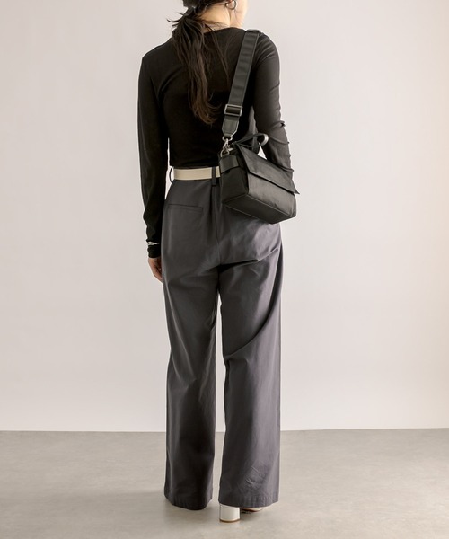 RIVE DROITE（リヴドロワ）の「MONN.:.(モン)/ルーズチノパンツ（チノパンツ・レディース・ネイビー/ベージュ・36/38）」の18枚目の写真