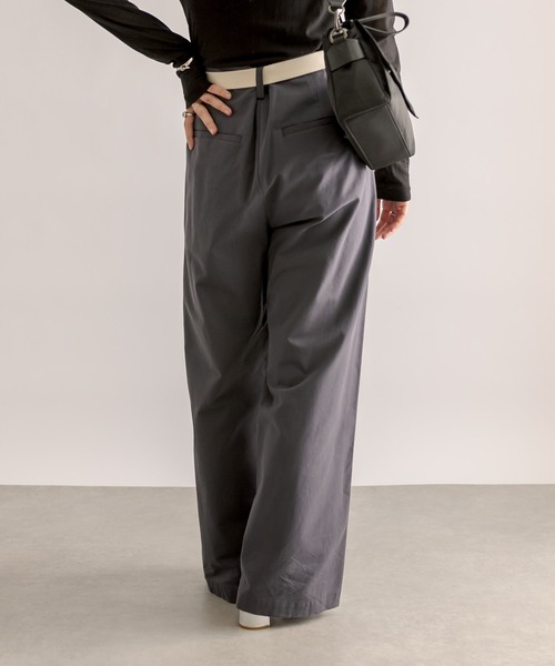 RIVE DROITE（リヴドロワ）の「MONN.:.(モン)/ルーズチノパンツ（チノパンツ・レディース・ネイビー/ベージュ・36/38）」の7枚目の写真