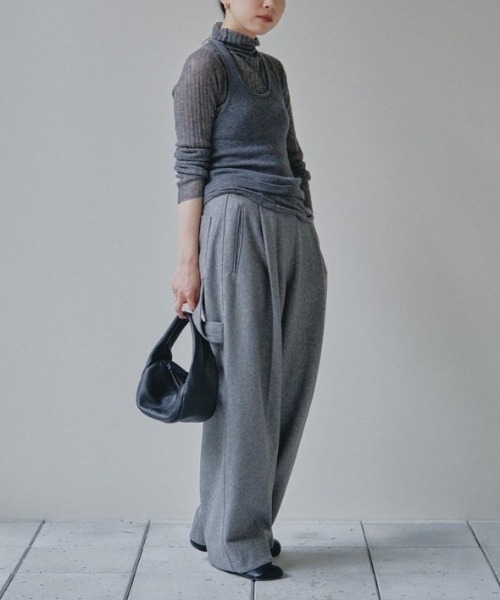 TODAYFUL（トゥデイフル）の「TODAYFUL　Leather Wrap Bag レザーラップバッグ/12321020（ハンドバッグ・レディース・ブラック/クリーム/バーガンディー・ONE SIZE）」の13枚目の写真