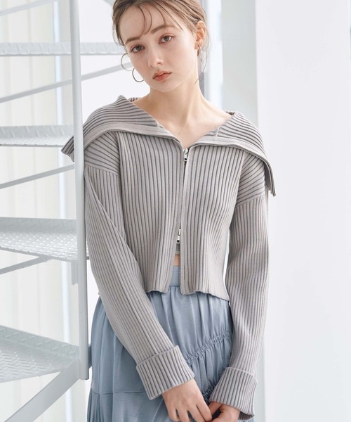 archives（アルシーヴ）の「フロントzipオーバーカラー二重臼ニット