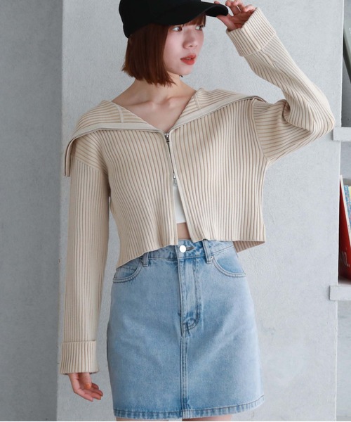 archives（アルシーヴ）の「フロントzipオーバーカラー二重臼ニット