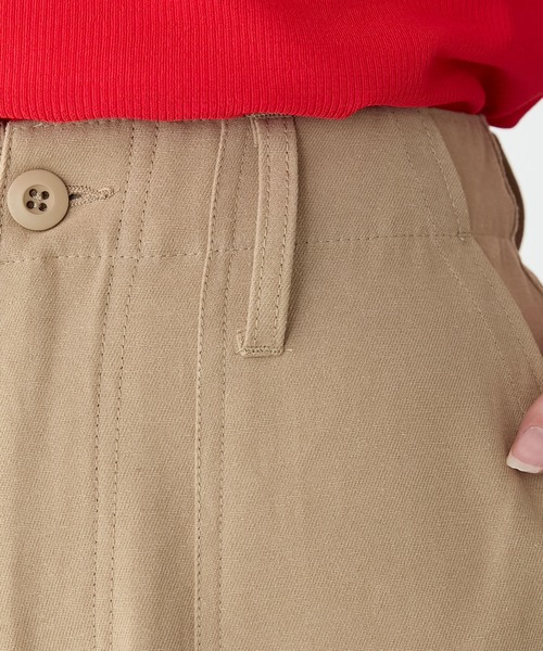 BONLECILL(ボンルシール)の「カーヴィーベイカーパンツ(その他パンツ・レディース・カーキ/アイボリー/ベージュ・L/M/S)」の9枚目の写真