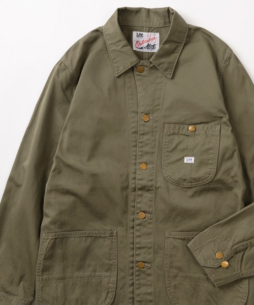 Lee（リー）の「【Lee/リー】ピスネームタグデザイン オーバーサイズ  ツイルカバーオール/ワークジャケット（カバーオール・メンズ・オリーブ/ベージュ・M/L）」の2枚目の写真