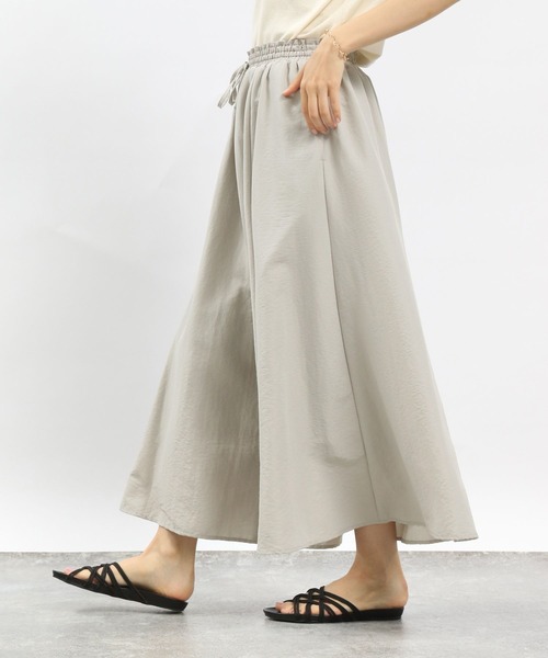 GLOBAL WORK Smile Seed Store（グローバルワーク スマイルシードストア）の「ギャザーフレアイージーパンツ/176127（その他パンツ・レディース・ブルー系その他6/グレー系その他2/チェック/チャコール/グレー系その他/ブラック・LARGE/X-LARGE/MEDIUM/SMALL）」の5枚目の写真