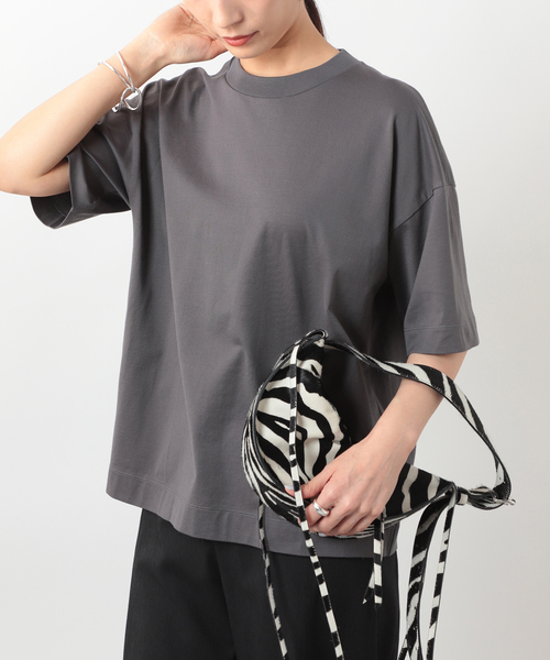 VERMEIL par iena(ヴェルメイユパーイエナ)の「【SLOANE/スローン】別注Tシャツ(Tシャツ/カットソー・レディース・ホワイト/ネイビー/グレー/ピンク/レッド/ライトグレー・FREE)」の7枚目の写真