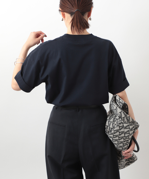 VERMEIL par iena(ヴェルメイユパーイエナ)の「【SLOANE/スローン】別注Tシャツ(Tシャツ/カットソー・レディース・ホワイト/ネイビー/グレー/ピンク/レッド/ライトグレー・FREE)」の21枚目の写真