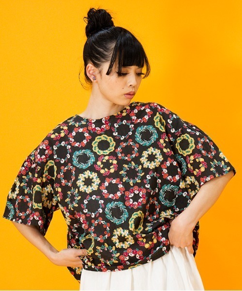 KILKI(キルキー)の「KILKI / キルキー ブラウス リース シャツ トップス 4B B06 HDI(シャツ/ブラウス・レディース・ブルー/ブラック・FREE)」の2枚目の写真