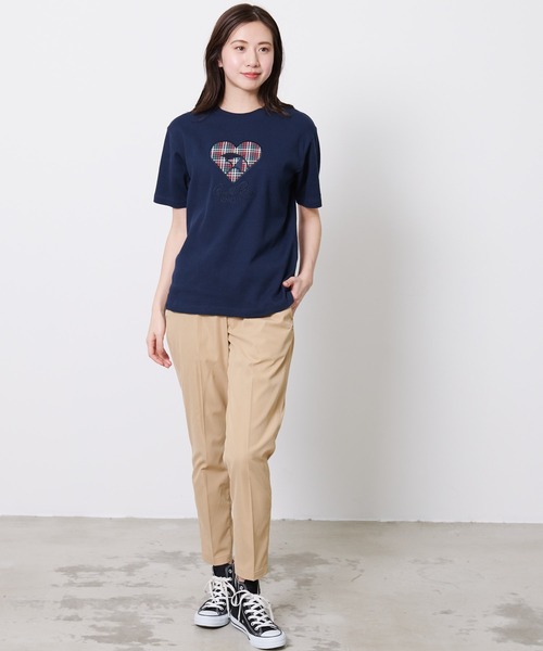 Arnold Palmer（アーノルドパーマー）の「ビッグハートモチーフ シェア Tシャツ（Tシャツ/カットソー・レディース・ネイビー/アイボリー/ダークベージュ・LL/L/M/S/XS）」の10枚目の写真