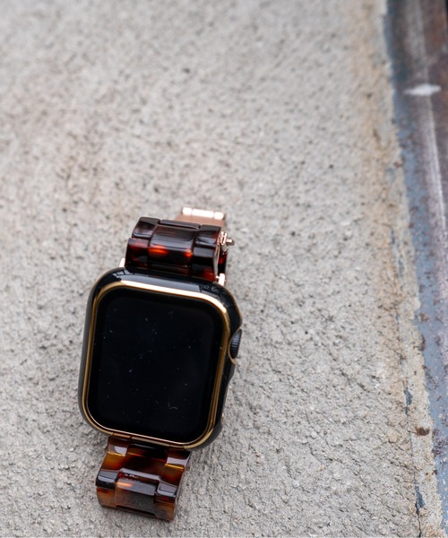 zandy(ズィーアンドワイ)の「zandy ズィーアンドワイ Apple Watch ケース&ベルトセット【ツヤハードケース】 アップルウォッチカバー& 天然樹脂ベルト //// set7(デジタル腕時計・レディース・レオパード/ホワイト×ホワイト/ブラック×ブラック/ブラウン系その他/ブルー系その他/ネイビー/グリーン/ホワイト×ネイビー・S/M)」の1枚目の写真
