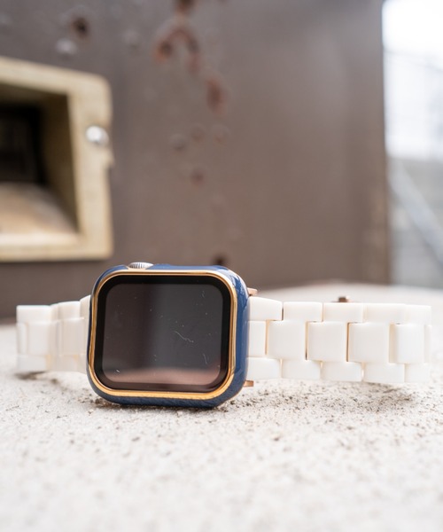 zandy(ズィーアンドワイ)の「zandy ズィーアンドワイ Apple Watch ケース&ベルトセット【ツヤハードケース】 アップルウォッチカバー& 天然樹脂ベルト //// set7(デジタル腕時計・レディース・レオパード/ホワイト×ホワイト/ブラック×ブラック/ブラウン系その他/ブルー系その他/ネイビー/グリーン/ホワイト×ネイビー・S/M)」の3枚目の写真